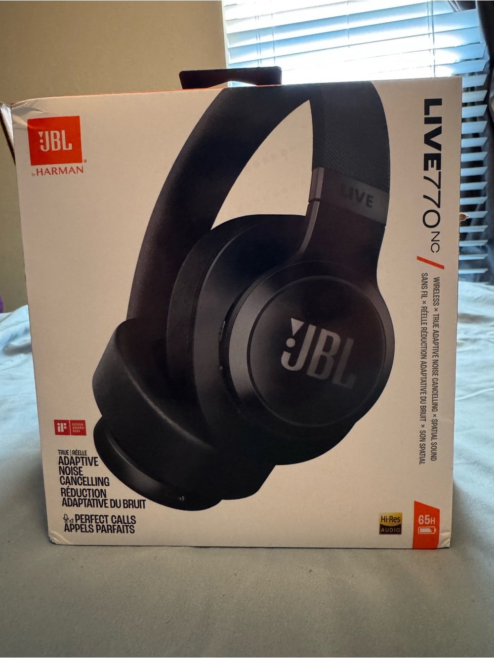 JBL Live 770NC Over-Ear Headphones — Black